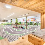 Ferienanlage Central Aparthotel 4*