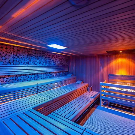 Central - Holiday Resort Flachau Flachau