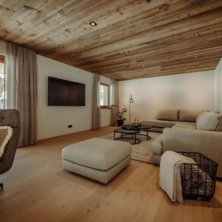 Central - Holiday Resort Flachau Aparthotel