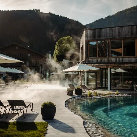 מלון דירות Ferienanlage Central 4*