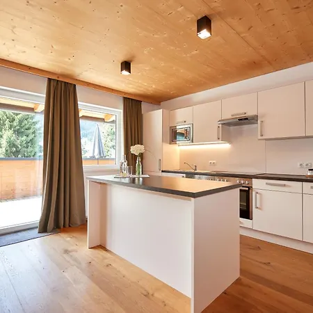 Central - Holiday Resort Flachau 4* Flachau