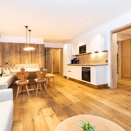 アパートホテル Ferienanlage Central 4*